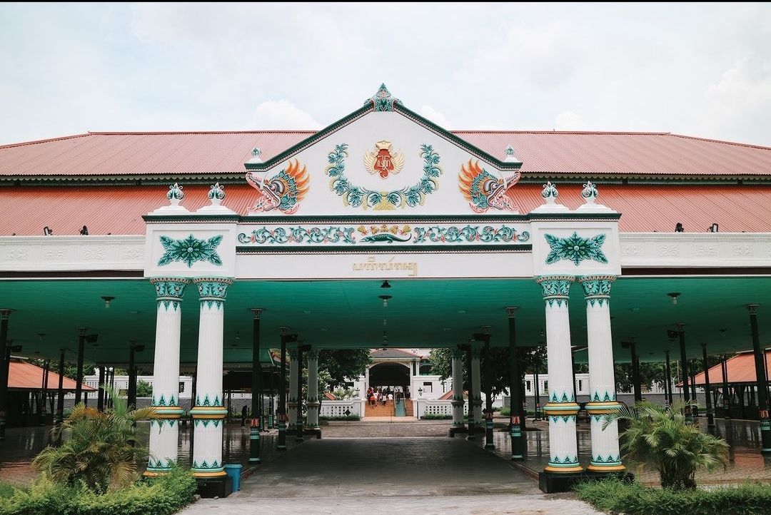 Undang-undang (UU) Nomor 13 Tahun 2012 tentang Keistimewaan Daerah Istimewa Yogyakarta